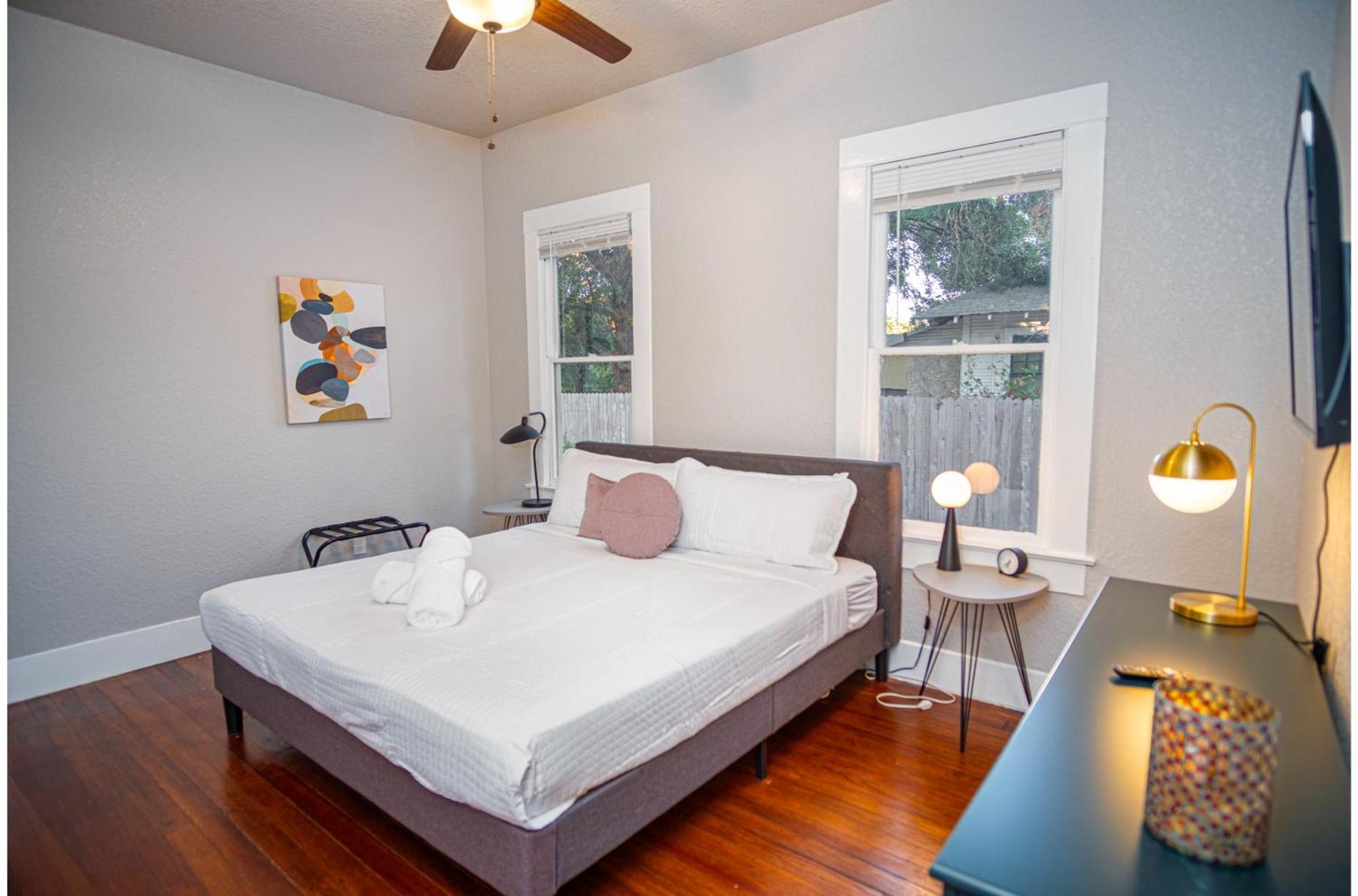 סן אנטוניו Chic Downtown Farmhouse With Garden And Bbq Grill מראה חיצוני תמונה